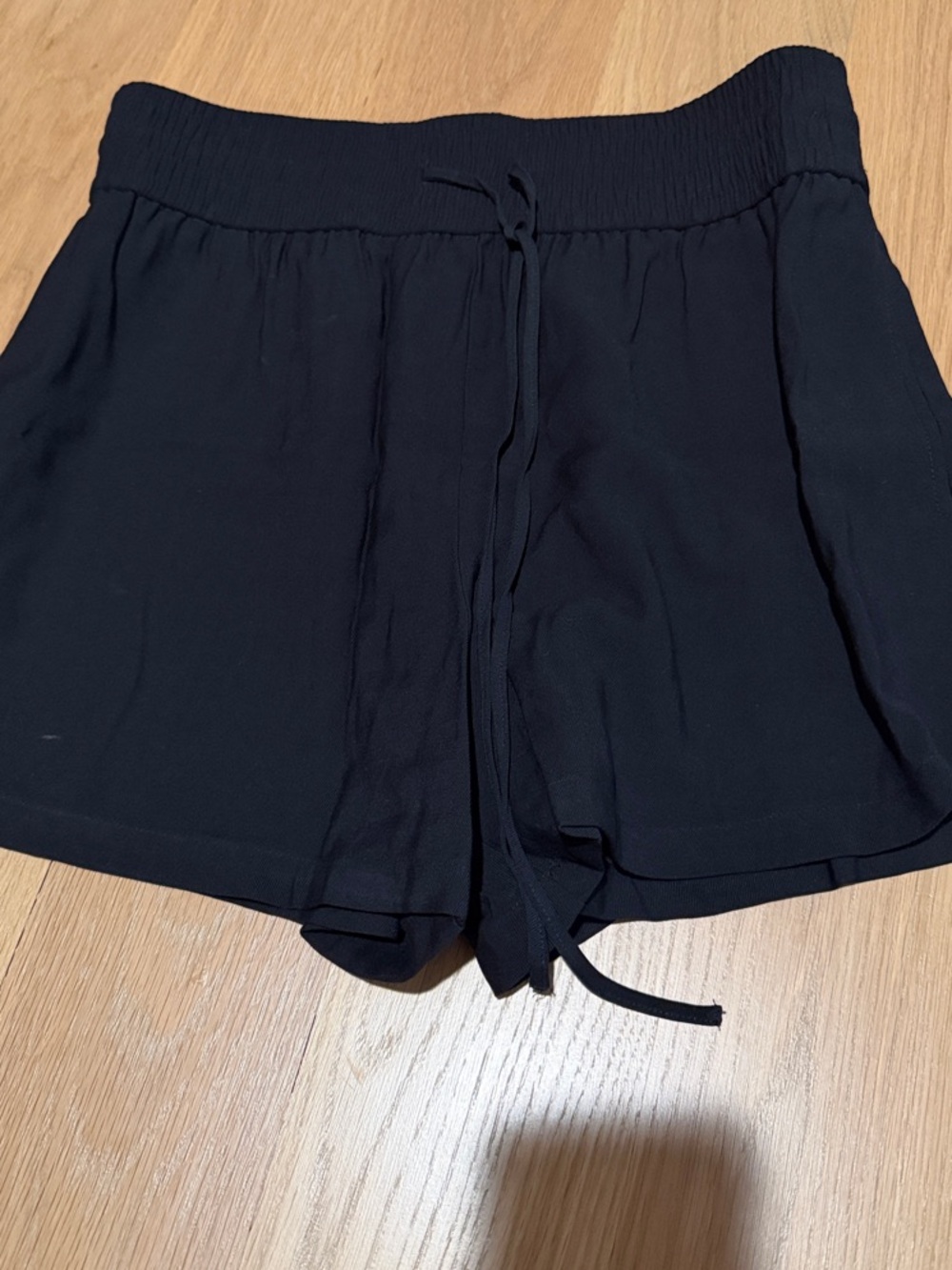 Open Edit Women's Black Drawstring Smocked-Waist Shorts